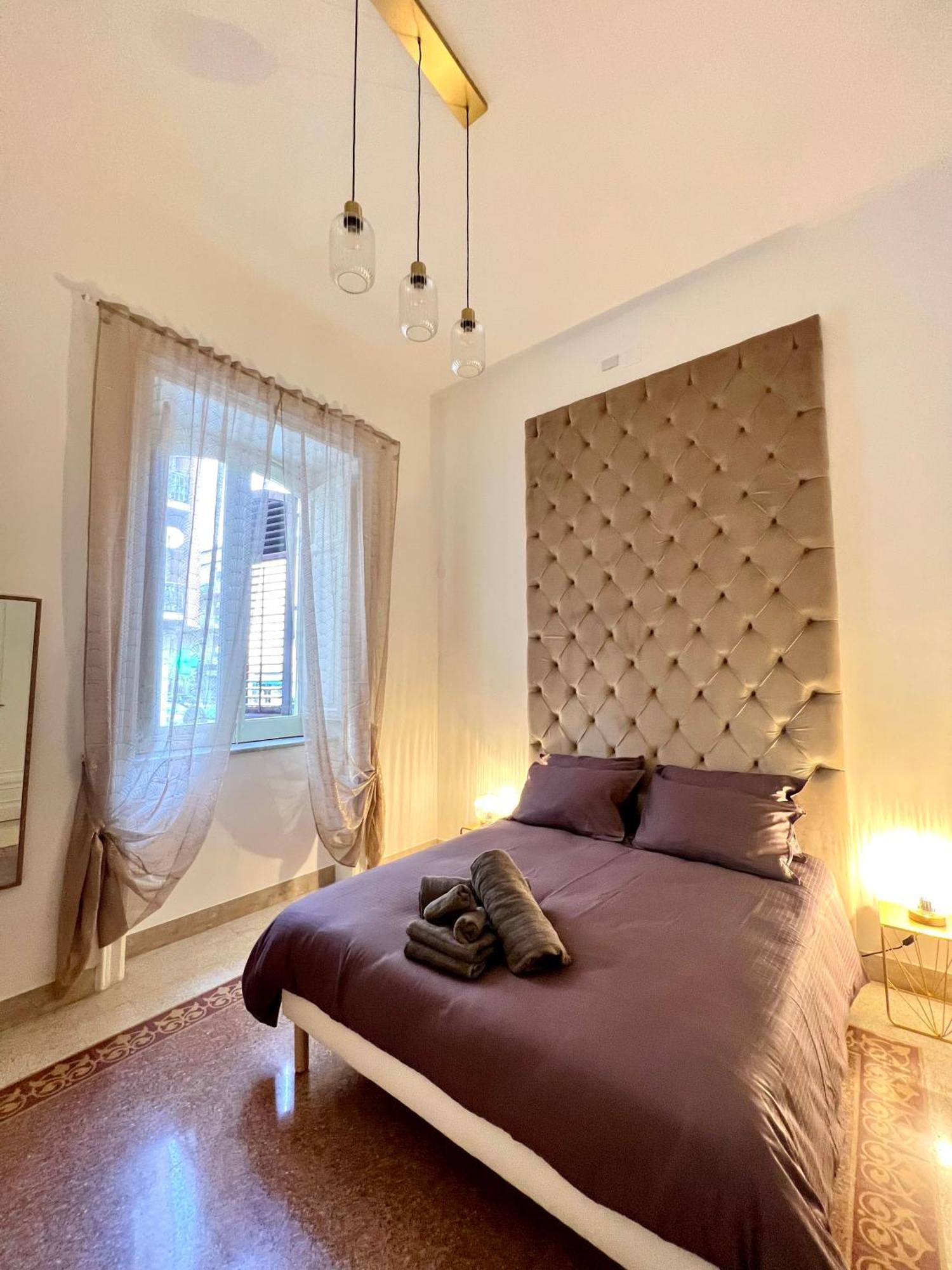 Aristocasa B&B Luxury Rooms ปาแลร์โม ภายนอก รูปภาพ