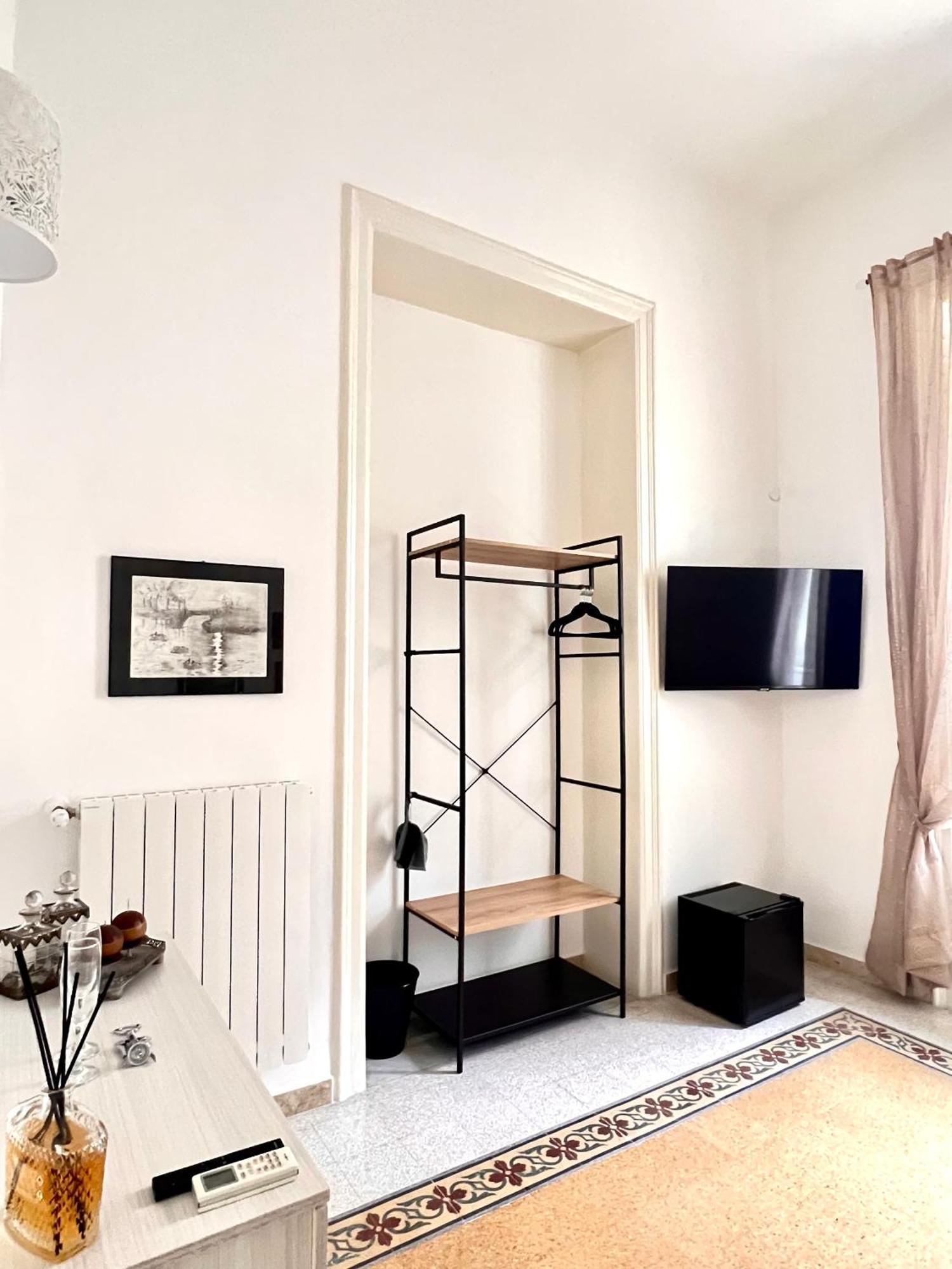 Aristocasa B&B Luxury Rooms ปาแลร์โม ภายนอก รูปภาพ