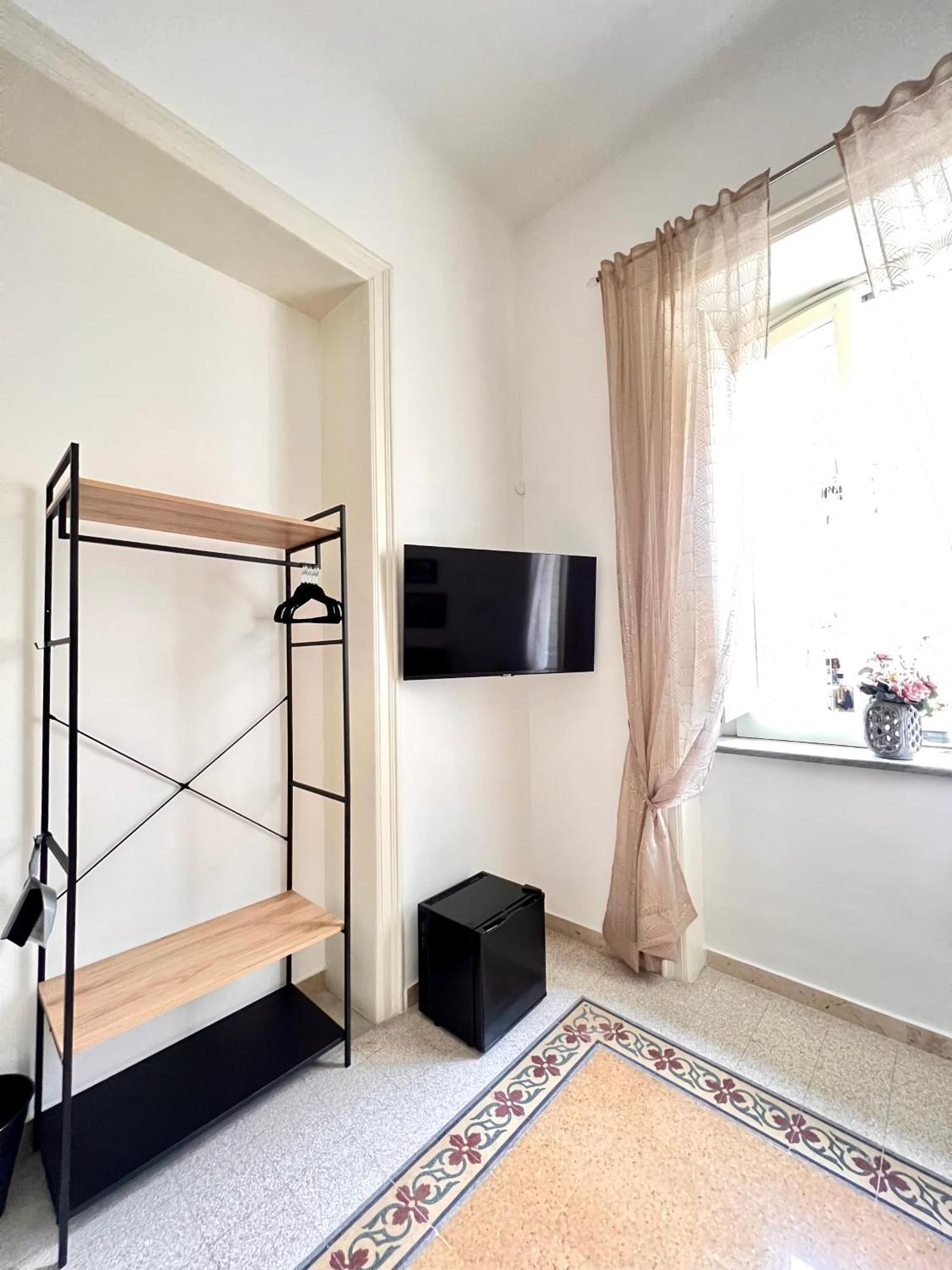 Aristocasa B&B Luxury Rooms ปาแลร์โม ภายนอก รูปภาพ